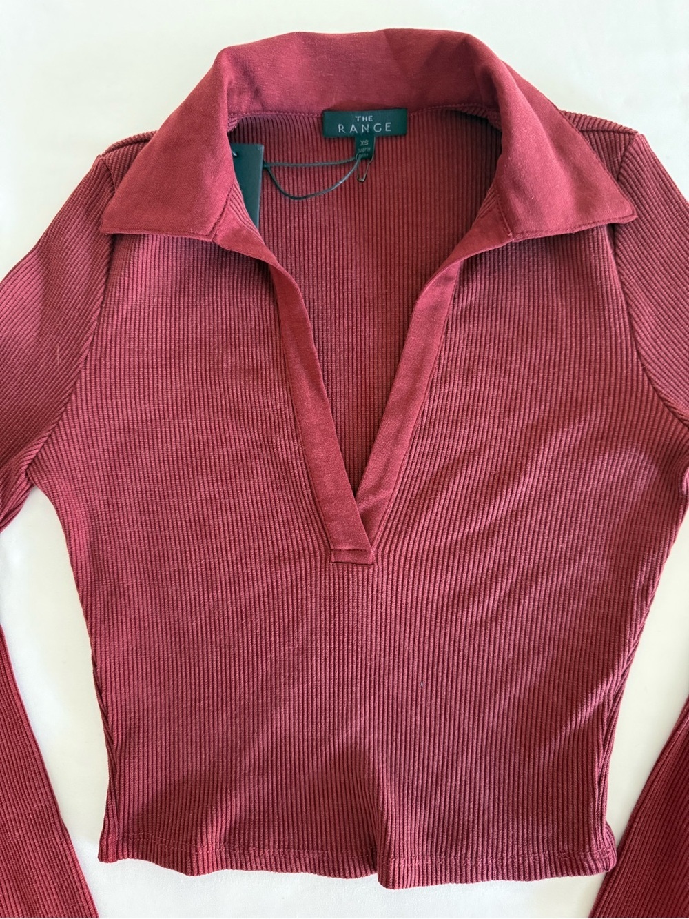 THE RANGE Micro Ribbed Cropped Polo - Berry - NEW W/ TAGS - XS - Picture 2 of 8